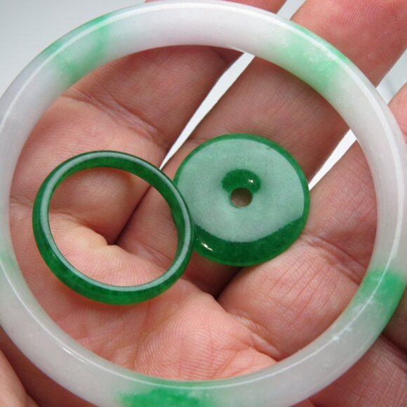 "Natural Jade bangle + FREE Jade Ring & Jade Donut 57mm " - Picture 3 of 3